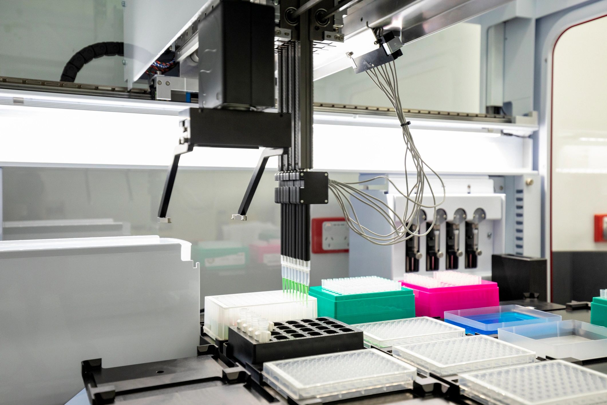 Laboratory equipment used for materials testing and process development